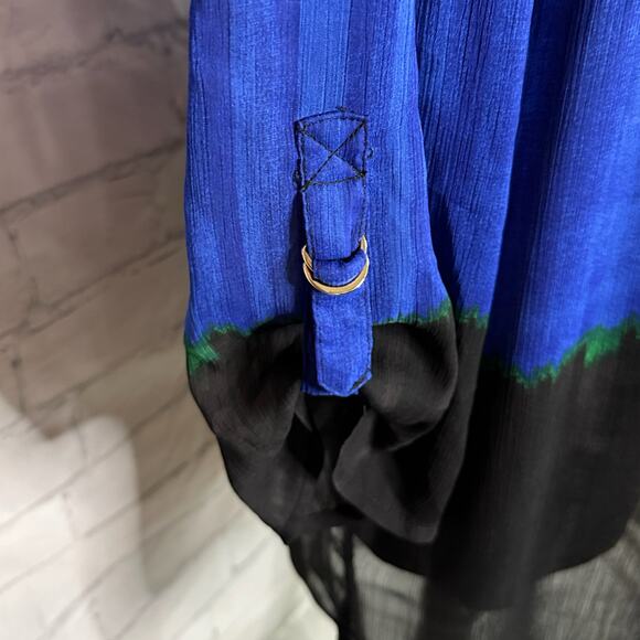 Liz Claiborne Blue and Black Sheer Blouse with Black Tank top, Medium, Pre-owned - Picture 4 of 7